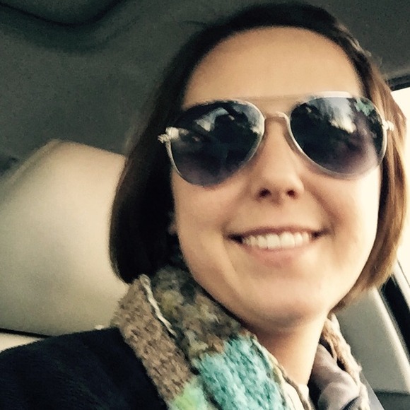 Profile Picture of Brandy Vaughn (@bvaughn3) on Poshmark