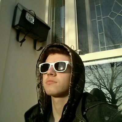 Profile Picture of Adam Redding (@Adam_Redd) on Twitter