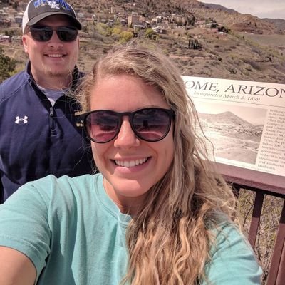 Profile Picture of Leah Steele (@lsuttton) on Twitter