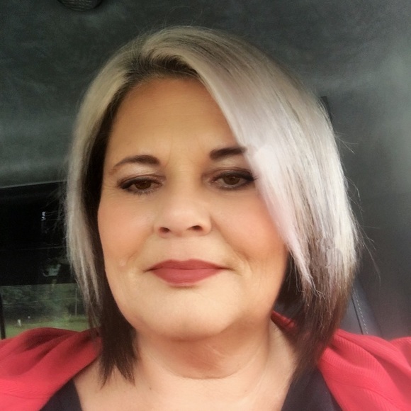 Profile Picture of Nancy Mckinney (@mckinney1203) on Poshmark