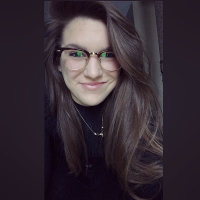 Profile Picture of Brooke Kendall (@BroKen_dall) on Twitter