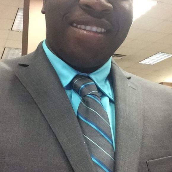 Profile Picture of Keith Gray (@keithgray733) on Poshmark