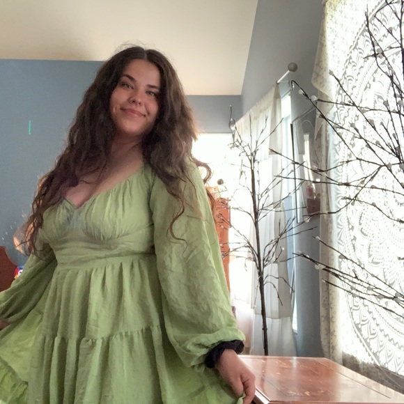 Profile Picture of Catherine Mccooey (@america531) on Poshmark