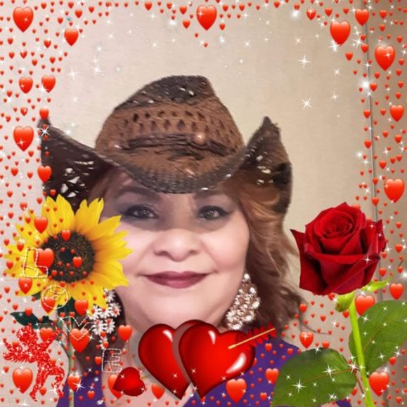 Profile Picture of Sol Bello (@sol_bello66) on Poshmark