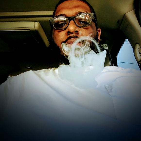 Profile Picture of Jay Newton (@charlesmusiq13) on Poshmark