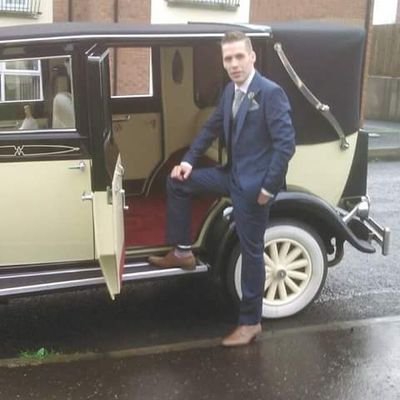 Profile Picture of Gary Curry (@ypvscurry) on Twitter