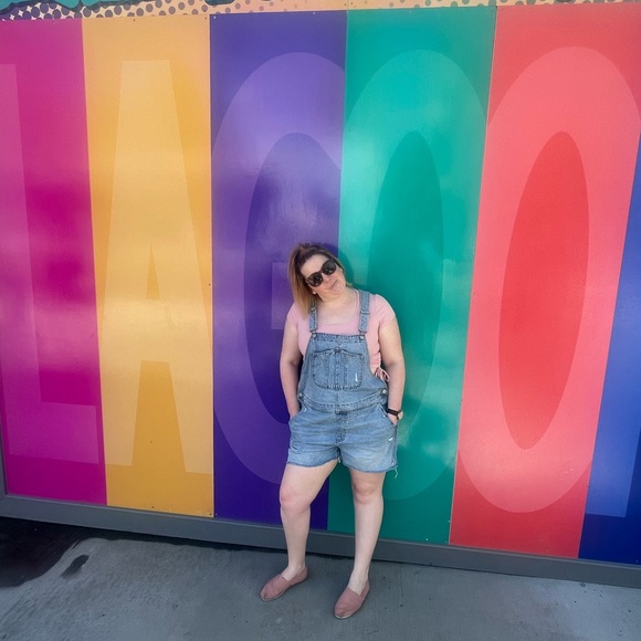 Jillian Gralapp - Poshmark Profile Picture of Jillian Gralapp (@jillg89) on Poshmark