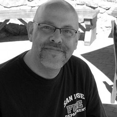 Profile Picture of Craig Allyn Rose (@fearnowine) on Twitter