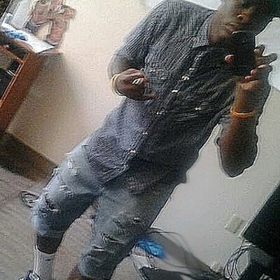 Profile Picture of William Manker (@Tattin_Em_Mank) on Twitter