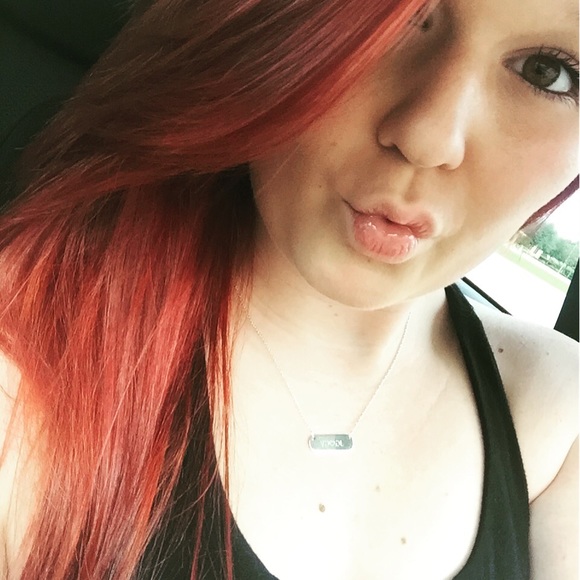 Profile Picture of Courtney Stringer (@courtusaf) on Poshmark