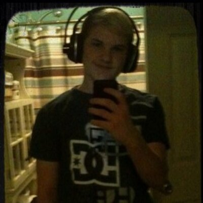 Profile Picture of Andrew Nyce (@Acnyce285) on Twitter