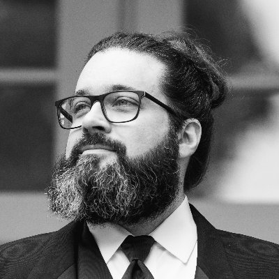 Profile Picture of Christopher Barnhart (@cvbarnhart) on Twitter