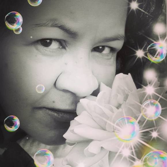 Profile Picture of Mileydis Grimmett (@5612679423) on Poshmark