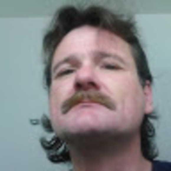 Profile Picture of Steve Gable (@steve_gable) on Poshmark