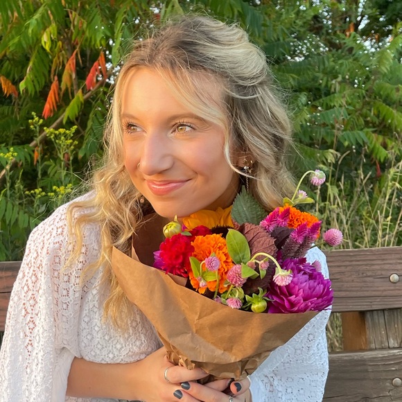 Profile Picture of Mary Ruszkowski (@mmruszkowski22) on Poshmark