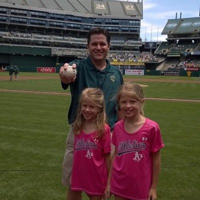 Profile Picture of Chris Townsend (@townsendradio) on Twitter