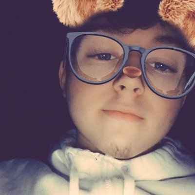 Profile Picture of OTS Kev 😎🍺🕺🏼 (@KevinCheek_) on Twitter