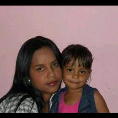 Profile Picture of Daniela Restrepo (@mayra7501) on Twitter