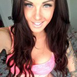 Profile Picture of Faye 🇬🇧 (@faye.samson) on Instagram