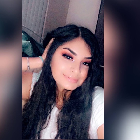 Profile Picture of Daniela Copado (@dcopado) on Poshmark