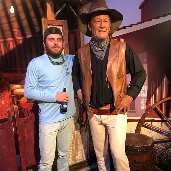 Profile Picture of Matt Hussnatter (@matthussnatter) on Poshmark