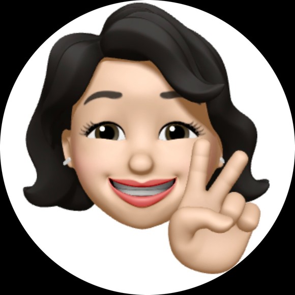 Profile Picture of Hannah Maquiling (@hchariz) on Poshmark