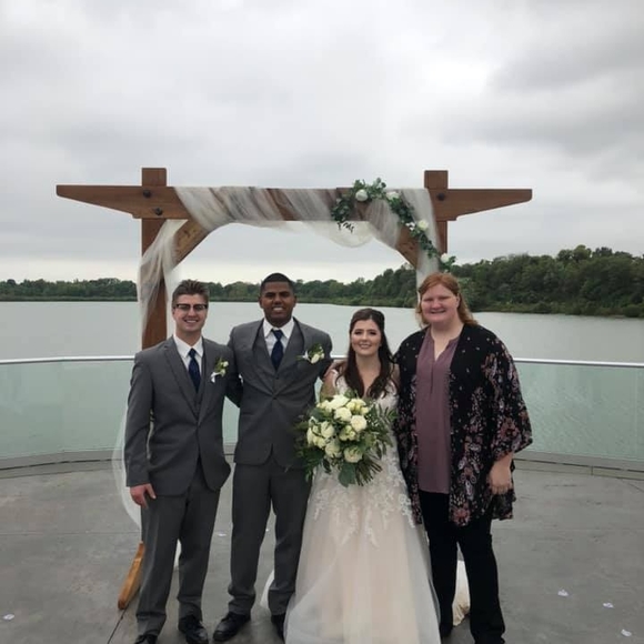 Profile Picture of Lucy Newcomb (@cheflucynewcomb) on Poshmark