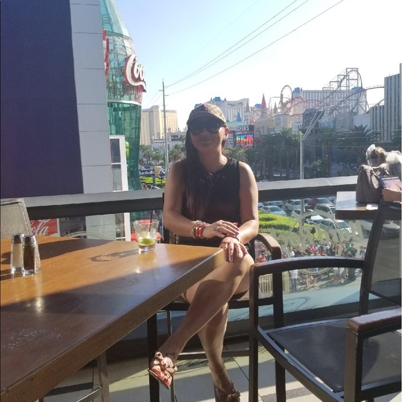 Profile Picture of Lucia Jimenez (@ojitos1982) on Poshmark