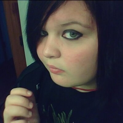 Profile Picture of Jasmine (@IEqualsFAIL) on Twitter