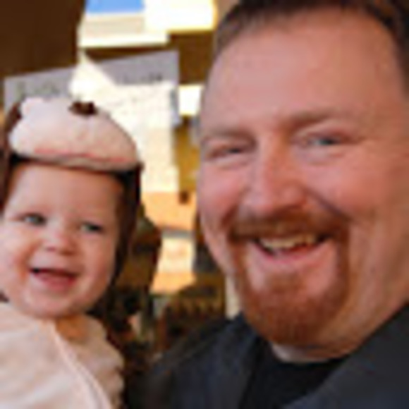 Profile Picture of Kevin Freedman (@fatnoise) on Poshmark