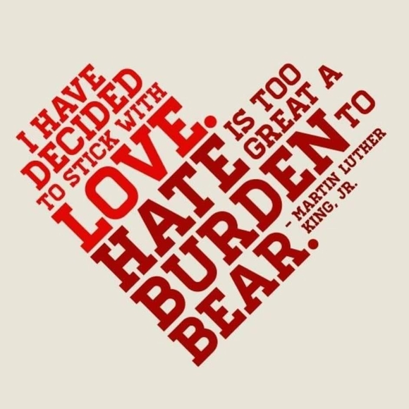 Profile Picture of Danielle Mcclure (@sweetd6974) on Poshmark