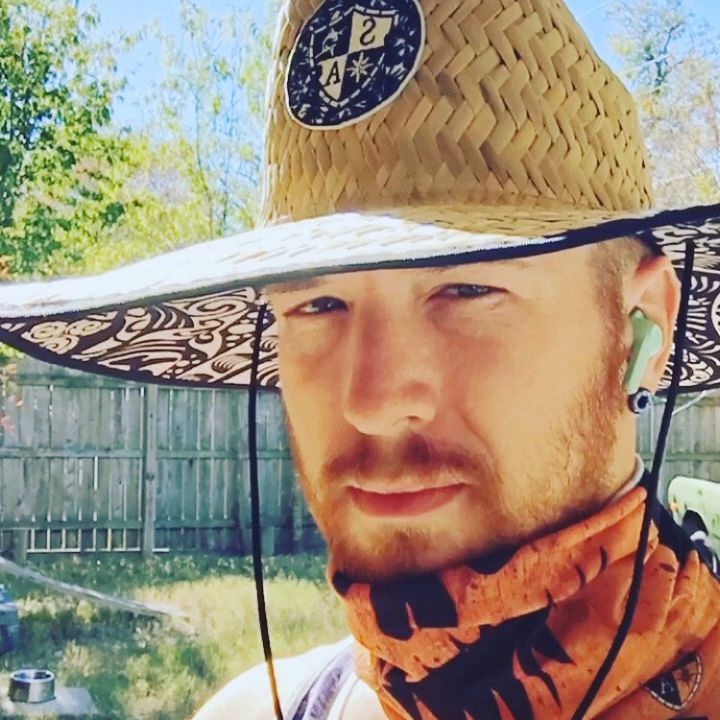 Profile Picture of Scott (@scottginger490) on Tiktok