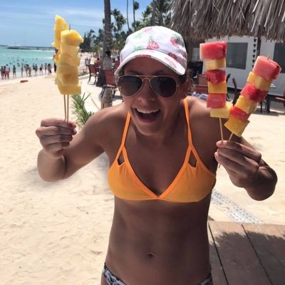 Profile Picture of Hannah Robins (@hrob197) on Twitter