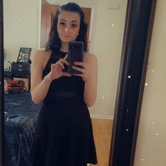 Profile Picture of Amber Eicher629 (@ambereicher0) on Tiktok