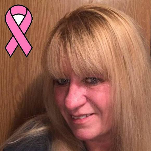 Profile Picture of Chrystal Turner (@turnerchrystal) on Poshmark