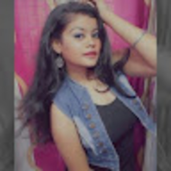 Profile Picture of Baldeep Dancer (@kaurpoonam19) on Poshmark