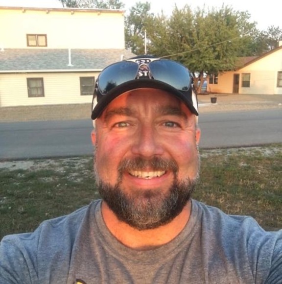 Profile Picture of Jeremy Schroeder (@jschroed77) on Poshmark