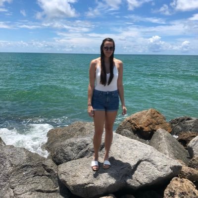 Profile Picture of Mandy 🐼 (@mandy_viox) on Twitter