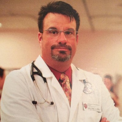 Profile Picture of Curtis Bow (@nursemort) on Twitter