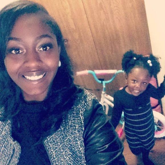 Profile Picture of Ronita Galloway (@rongal16) on Poshmark