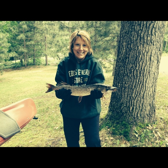 Profile Picture of Kathy Gullekson (@kgulschkil3) on Poshmark