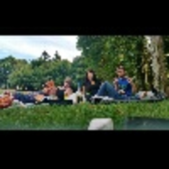 Profile Picture of Kimmy Lundeen (@imforillo) on Poshmark