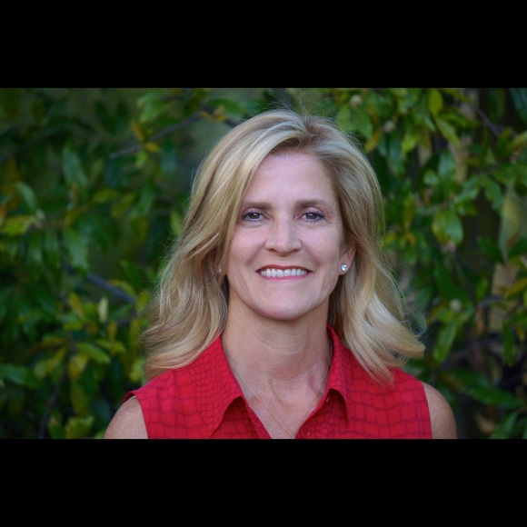 Profile Picture of Karen Creelman (@kcreelman) on Poshmark