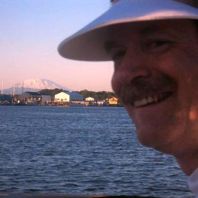 Profile Picture of Tom Hale (@TomHale) on Twitter