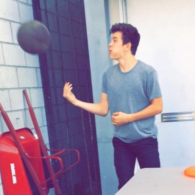 Profile Picture of Hayes Grier (@claudette_grier) on Twitter
