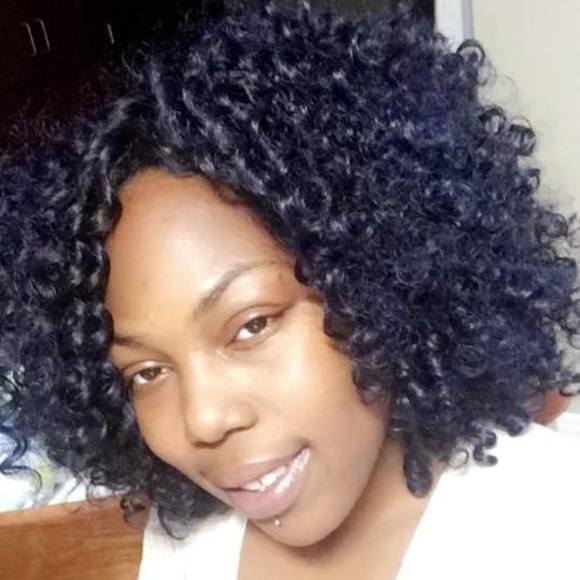 Profile Picture of Shay Collier (@shanghi1211) on Poshmark