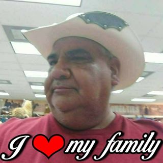 Profile Picture of Raymond Mora (@raymond.mora.566) on Facebook