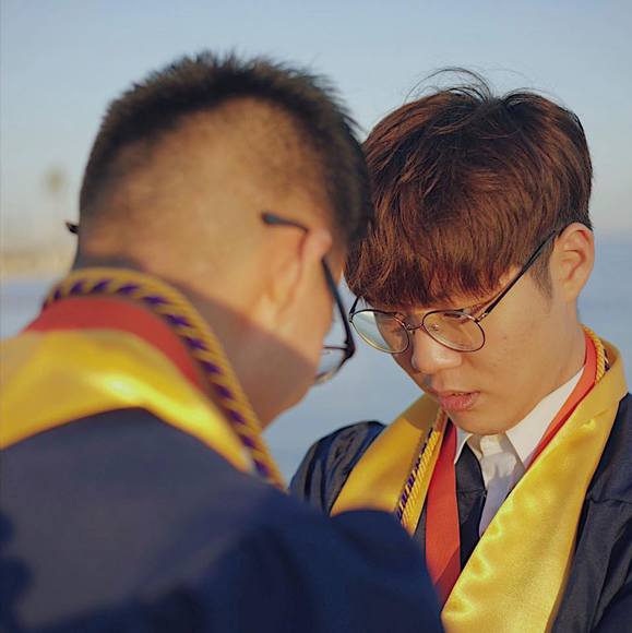 Profile Picture of Eric Yoon (@sinned_) on Poshmark