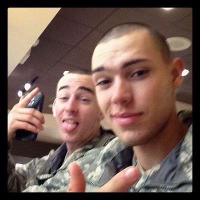 Profile Picture of Tyler Carder (@Dapaind0ntmindT) on Twitter