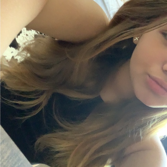 Profile Picture of Talyn Suchon (@talyn_suchon) on Poshmark